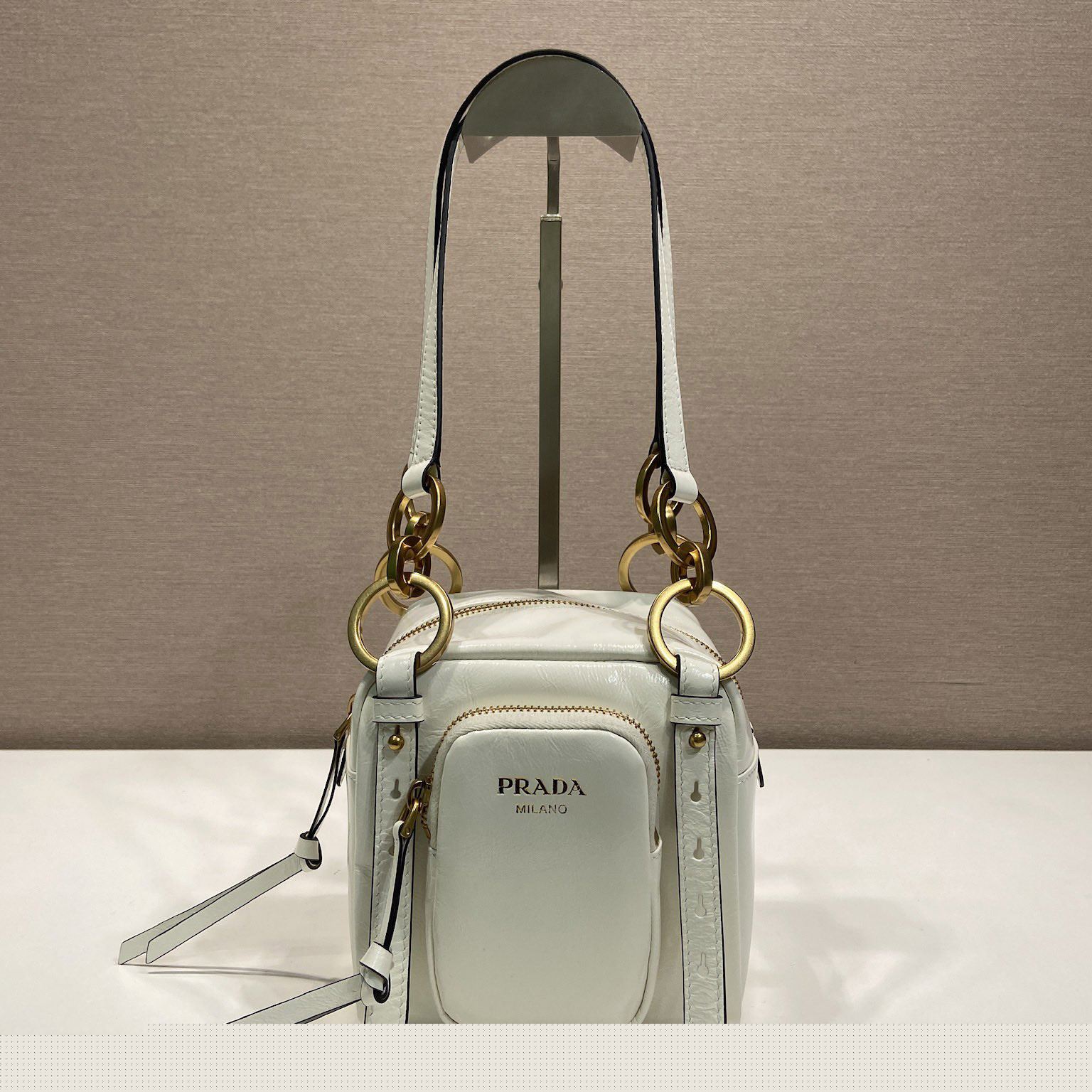 Pra*a top handle bags